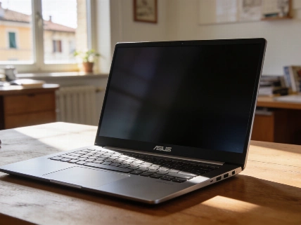 Asus Zenbook 14 falls short against its own A14 sibling QWERTYmag