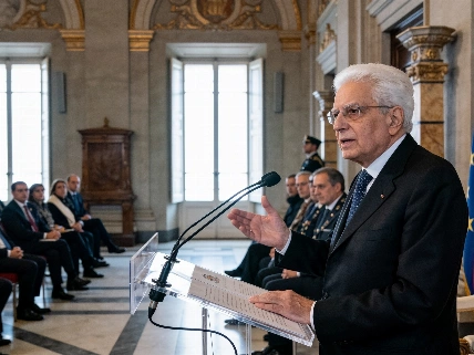 Mattarella sfida i giganti tech per la sovranità digitale italiana QWERTYmag