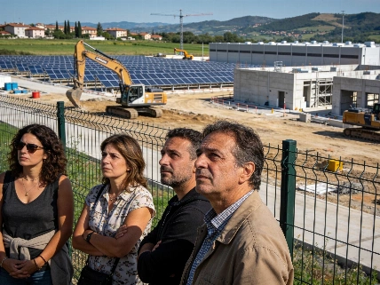 Colleferro approva il primo hub AI del Sud: scontro su ambiente QWERTYmag