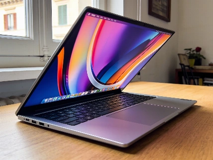 Acer Aspire 16 AI sorprende con schermo OLED e leggerezza QWERTYmag