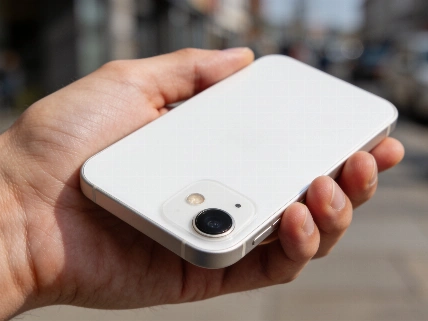 iPhone SE 2022 mette pressione ai top di gamma con potenza e prezzo basso QWERTYmag