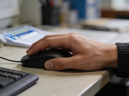 Windows Shell aggira Mark of the Web: Microsoft corregge lo zero-day QWERTYmag