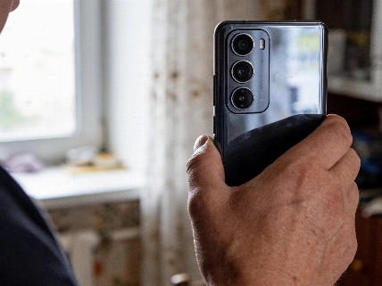 iPhone 18 Pro Max punta sulle fotocamere, con cautela QWERTYmag