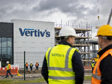 Vertiv investe in Irlanda: 300 nuovi posti per data center e AI QWERTYmag