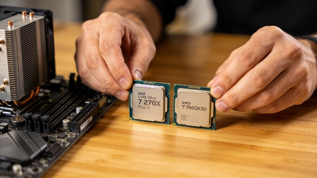 Intel Core Ultra 7 270K Plus e AMD Ryzen 7 7700X3D a confronto QWERTYmag